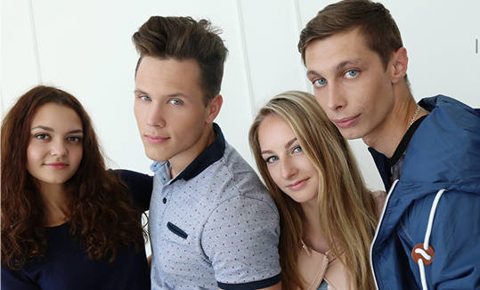 Название статьи 3